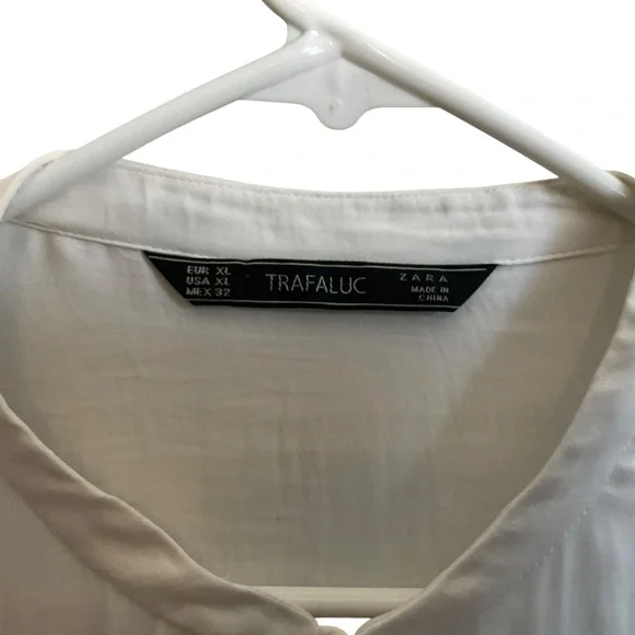 Zara Off-White Blouse with Stand Collar - Picture 2 of 7